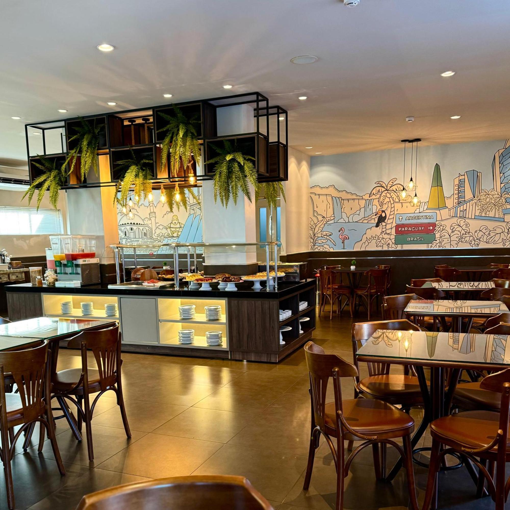Hotel Portinari Ponte Da Amizade 伊瓜苏 外观 照片