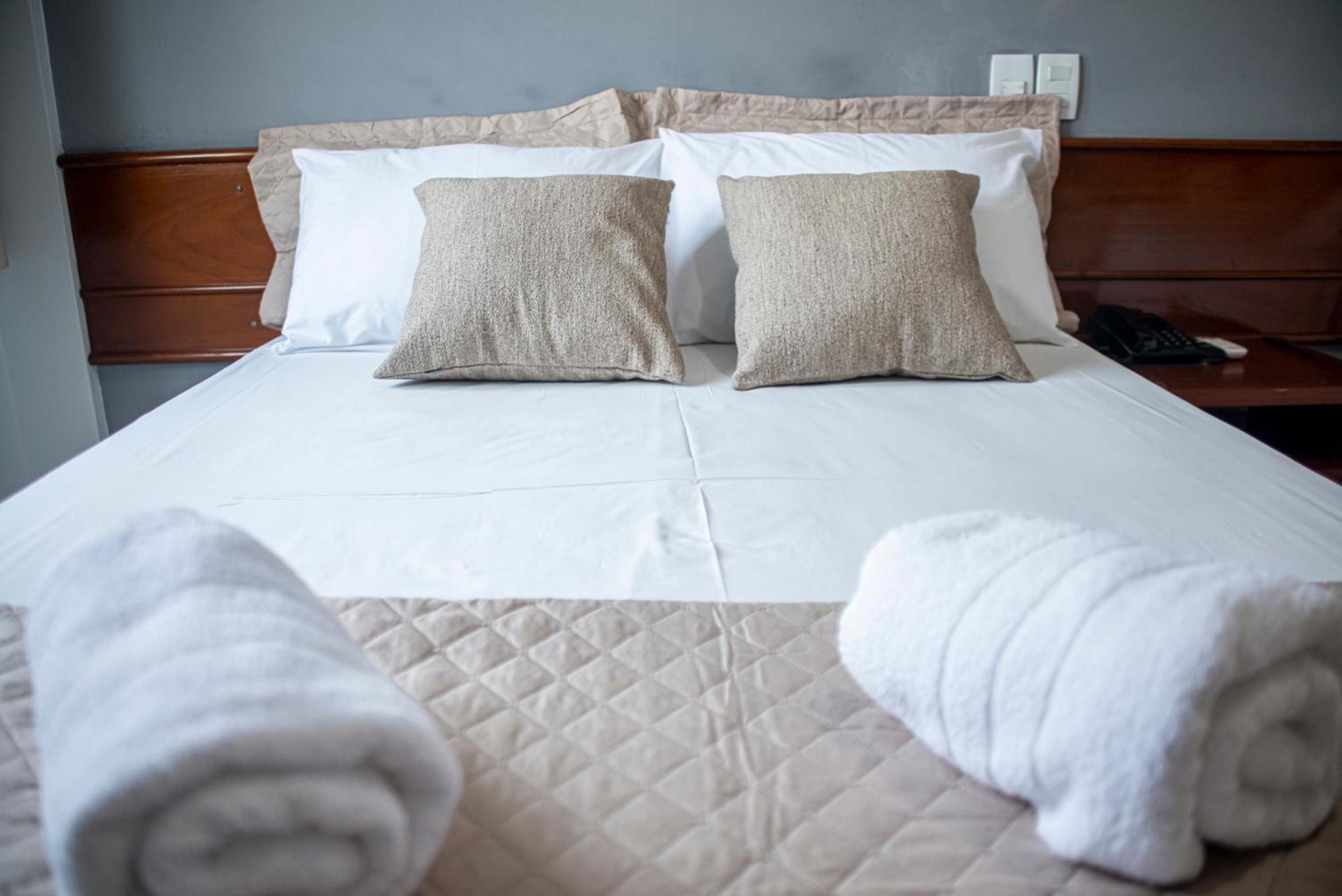 Hotel Portinari Ponte Da Amizade 伊瓜苏 外观 照片