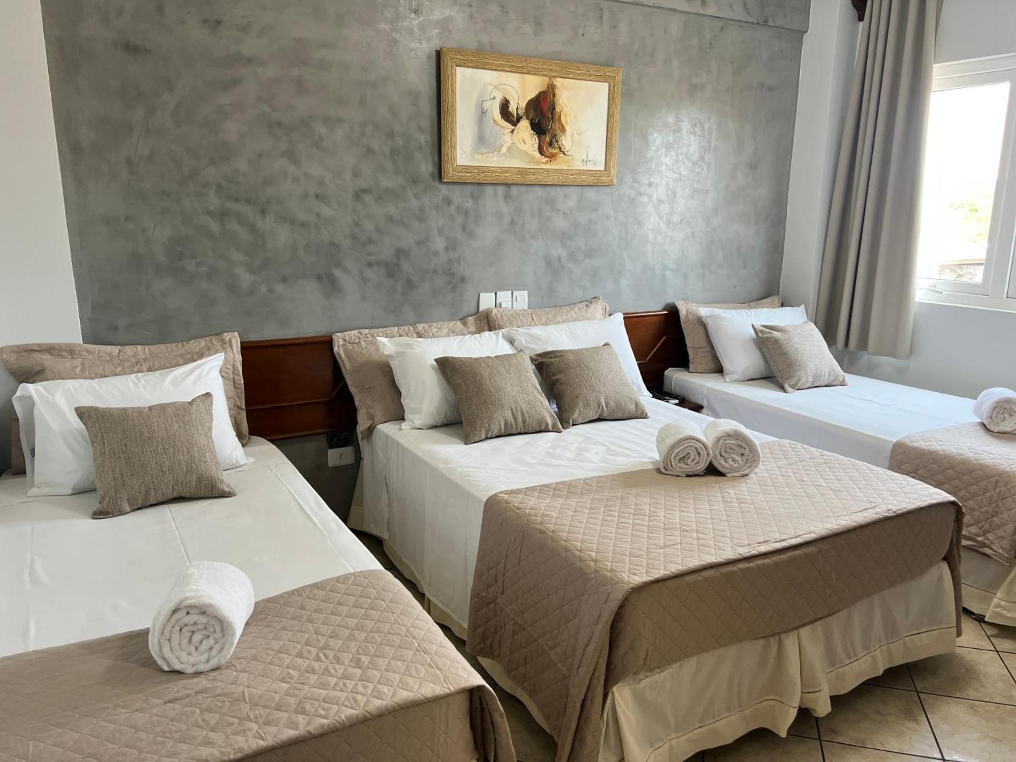 Hotel Portinari Ponte Da Amizade 伊瓜苏 外观 照片